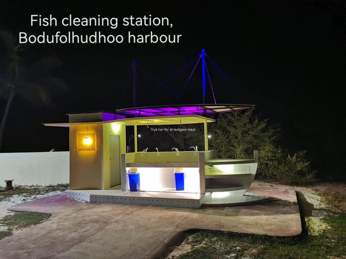 Surfretreat Hotel Bodufolhudhoo Exterior foto