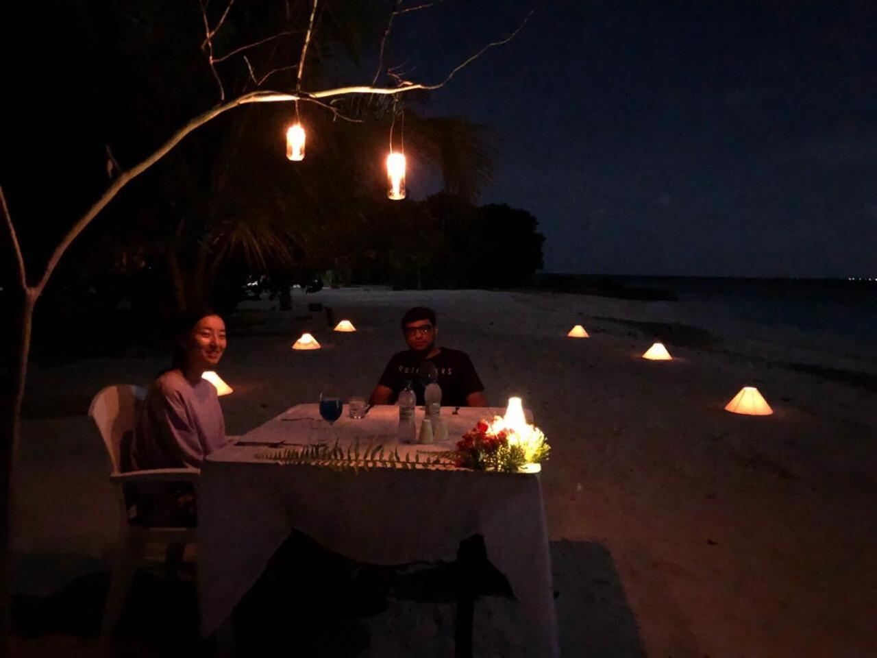 Surfretreat Hotel Bodufolhudhoo Exterior foto